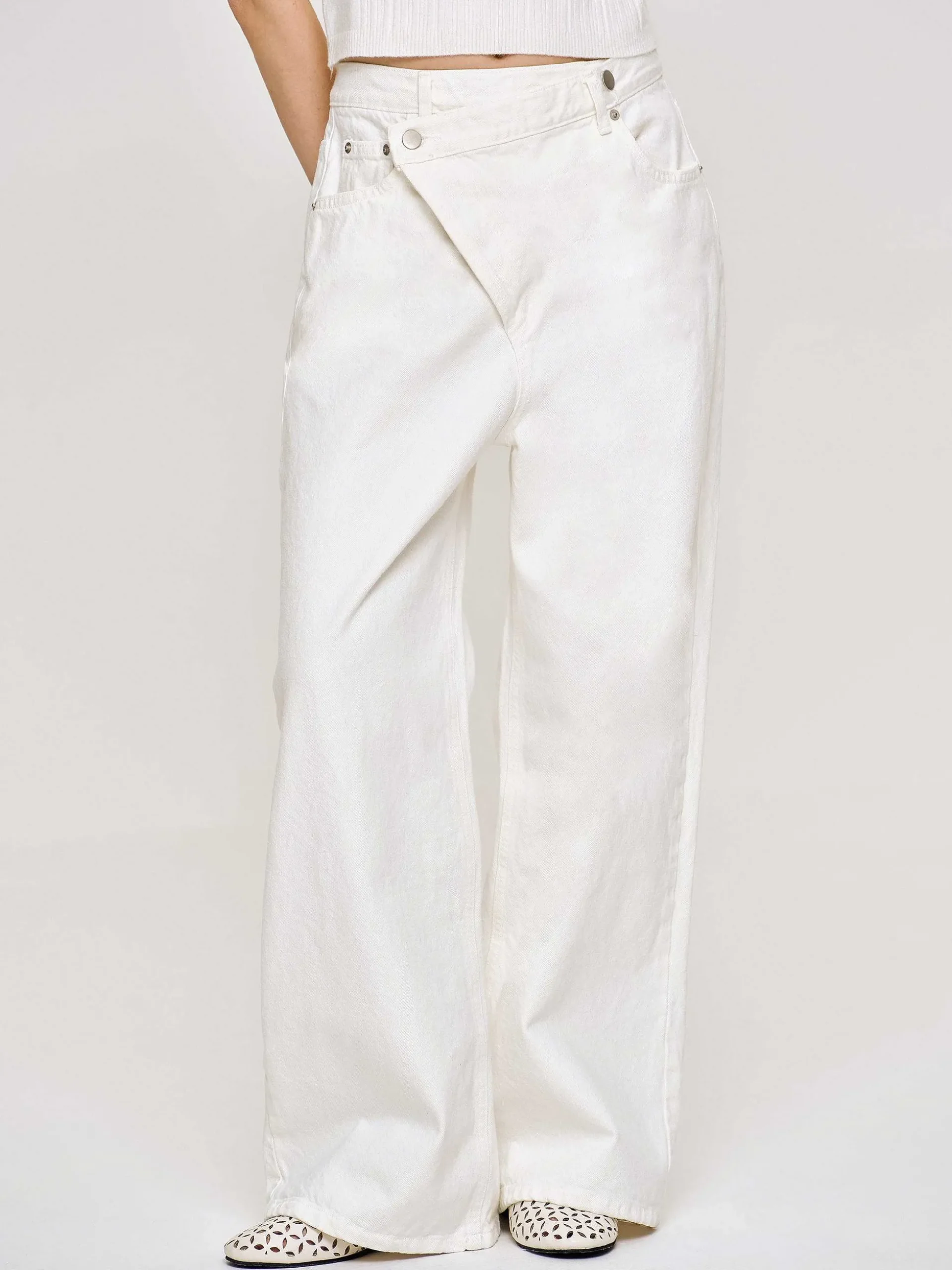 Women Source Unknown Denim-Crossover Jeans, White