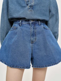 Women Source Unknown Clothing-Flared Denim Shorts, Medium Blue