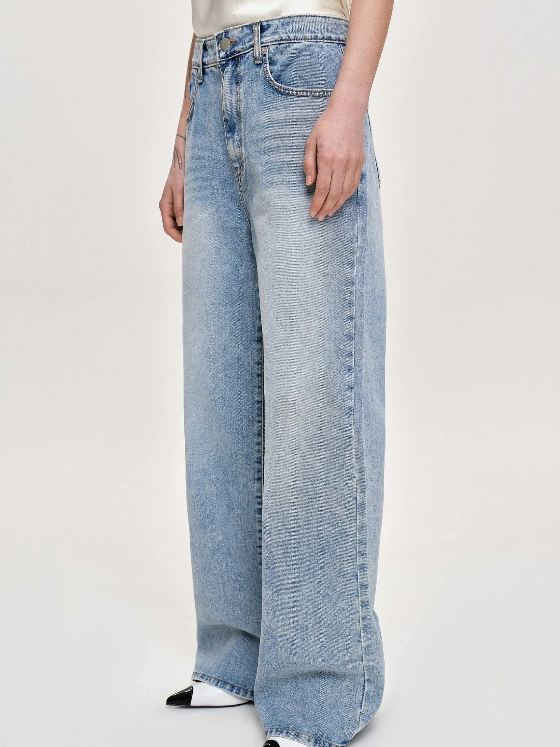 Women Source Unknown Denim-Long Straight-Leg Jeans, Light Vintage Blue