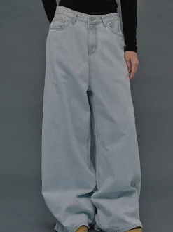 Women Source Unknown Clothing-Oversized Fit Jeans, Light Blue Wash
