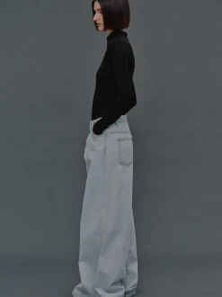 Women Source Unknown Clothing-Oversized Fit Jeans, Light Blue Wash