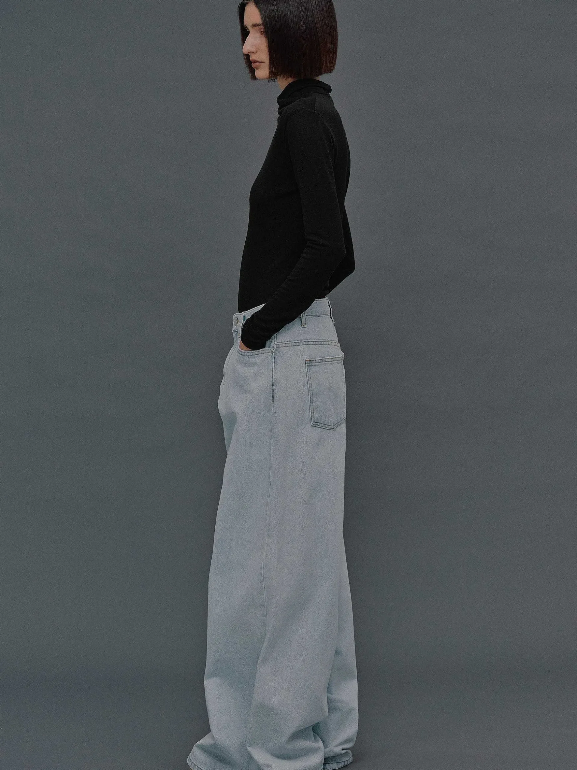 Women Source Unknown Clothing-Oversized Fit Jeans, Light Blue Wash