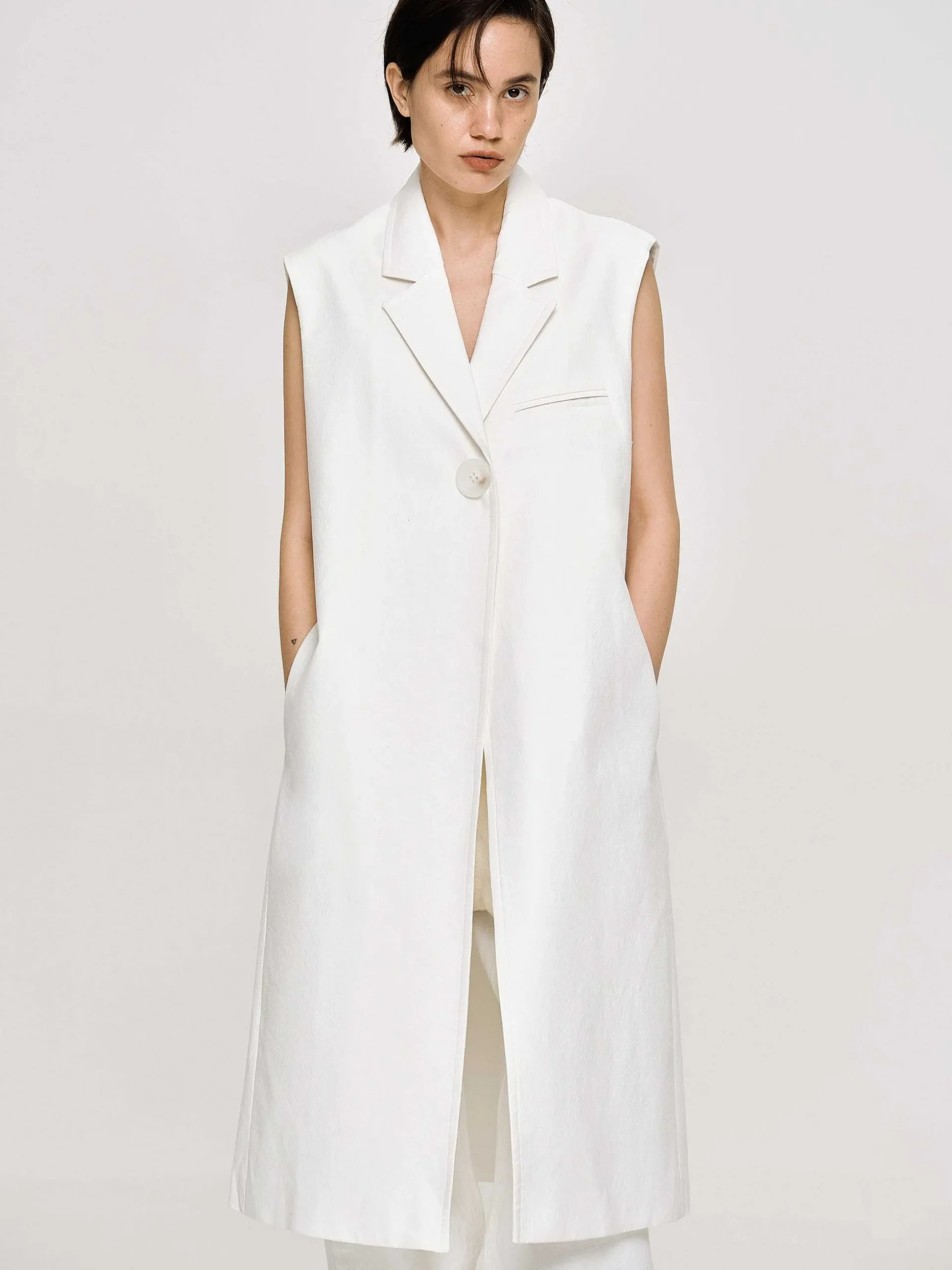 Women Source Unknown Clothing-Sleeveless Long Blazer, White