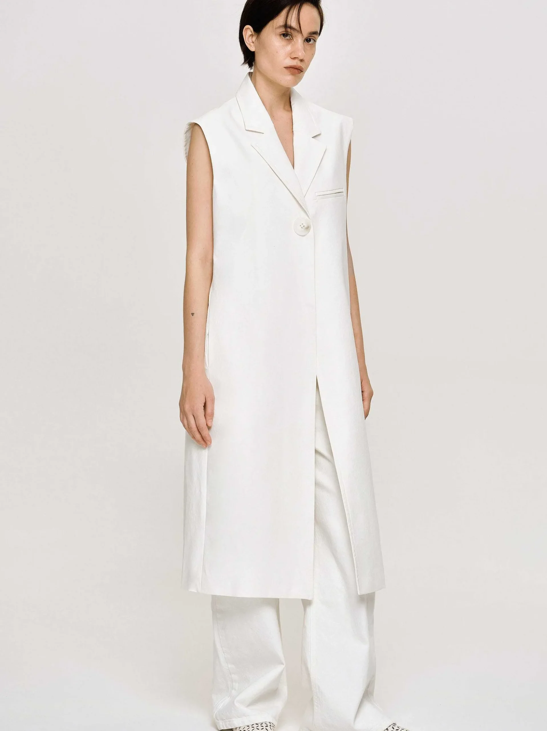 Women Source Unknown Clothing-Sleeveless Long Blazer, White
