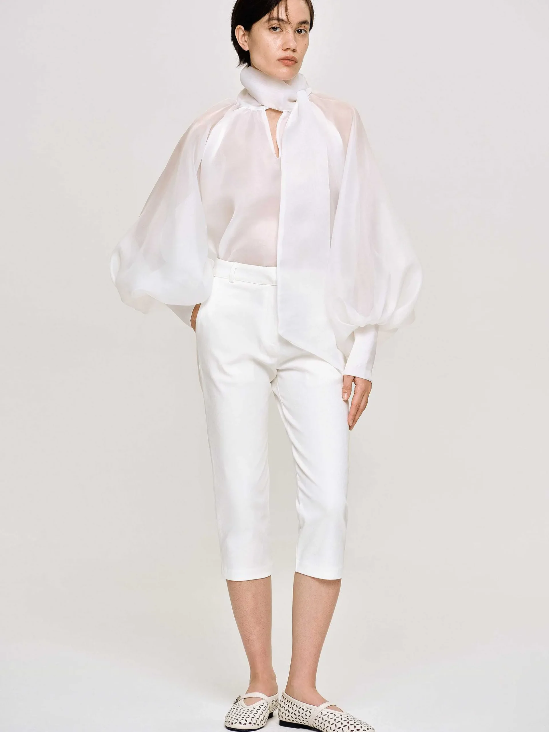 Women Source Unknown Bottoms-Slim Capri Pants, White