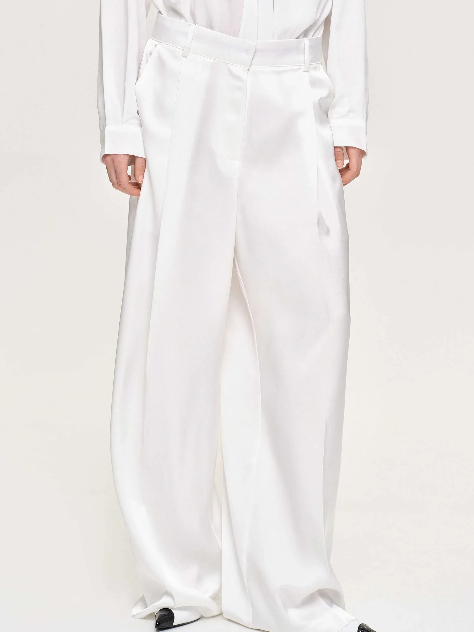 Women Source Unknown Clothing-Taiamo Fluid Satin Trousers, White