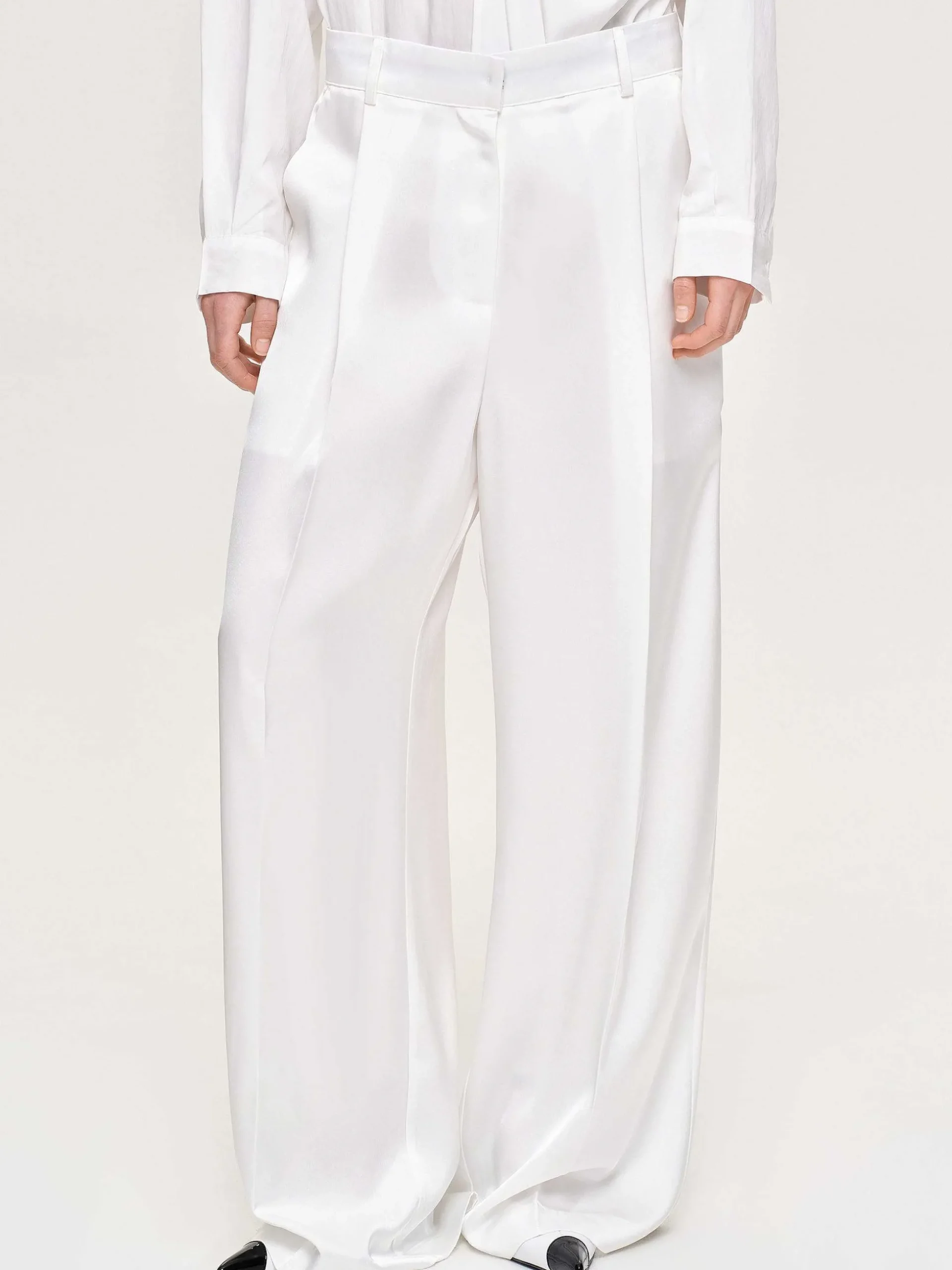 Women Source Unknown Clothing-Taiamo Fluid Satin Trousers, White