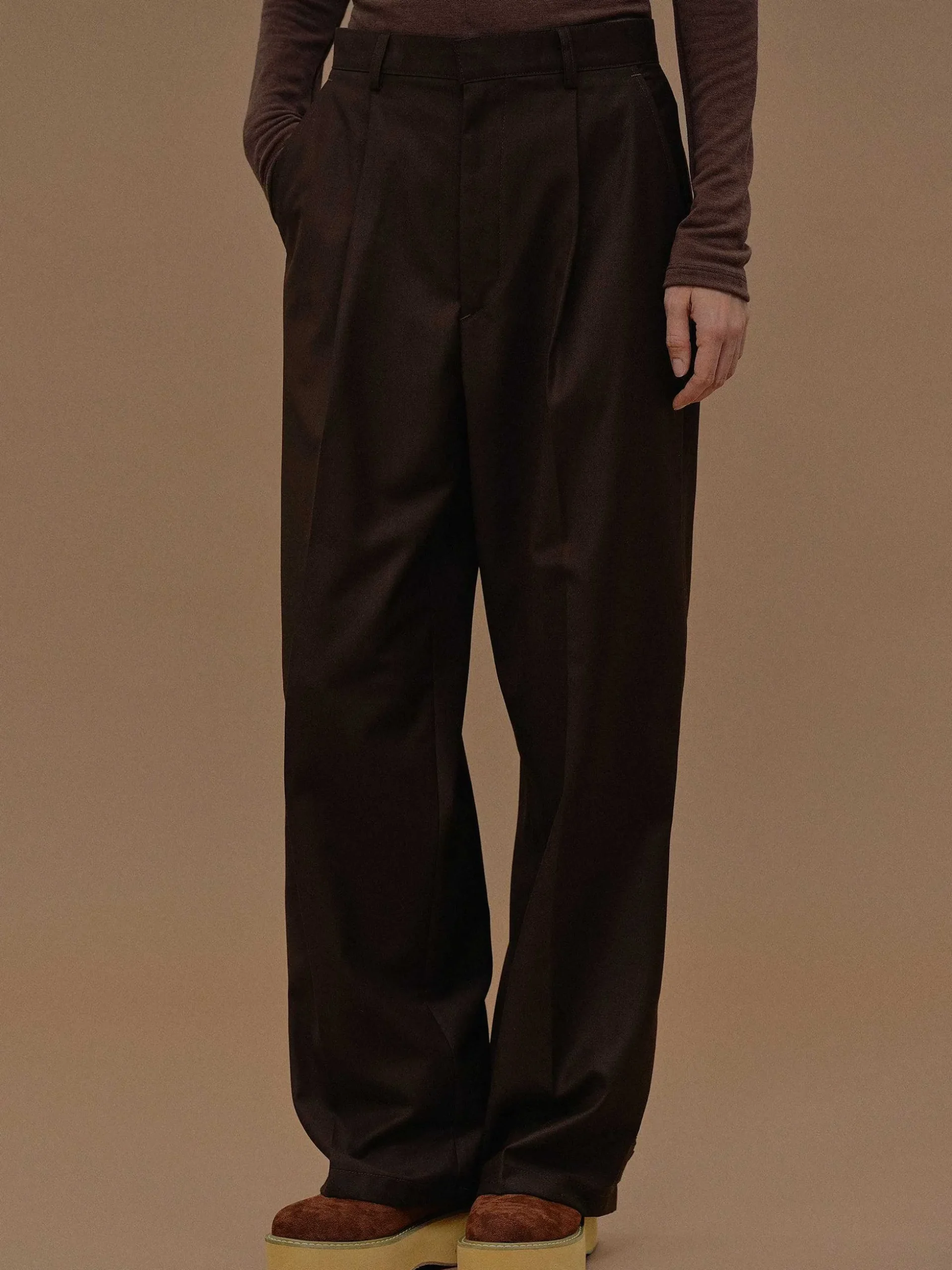 Women Source Unknown Clothing-Triangle Pocket Relaxed Trousers, Fondant