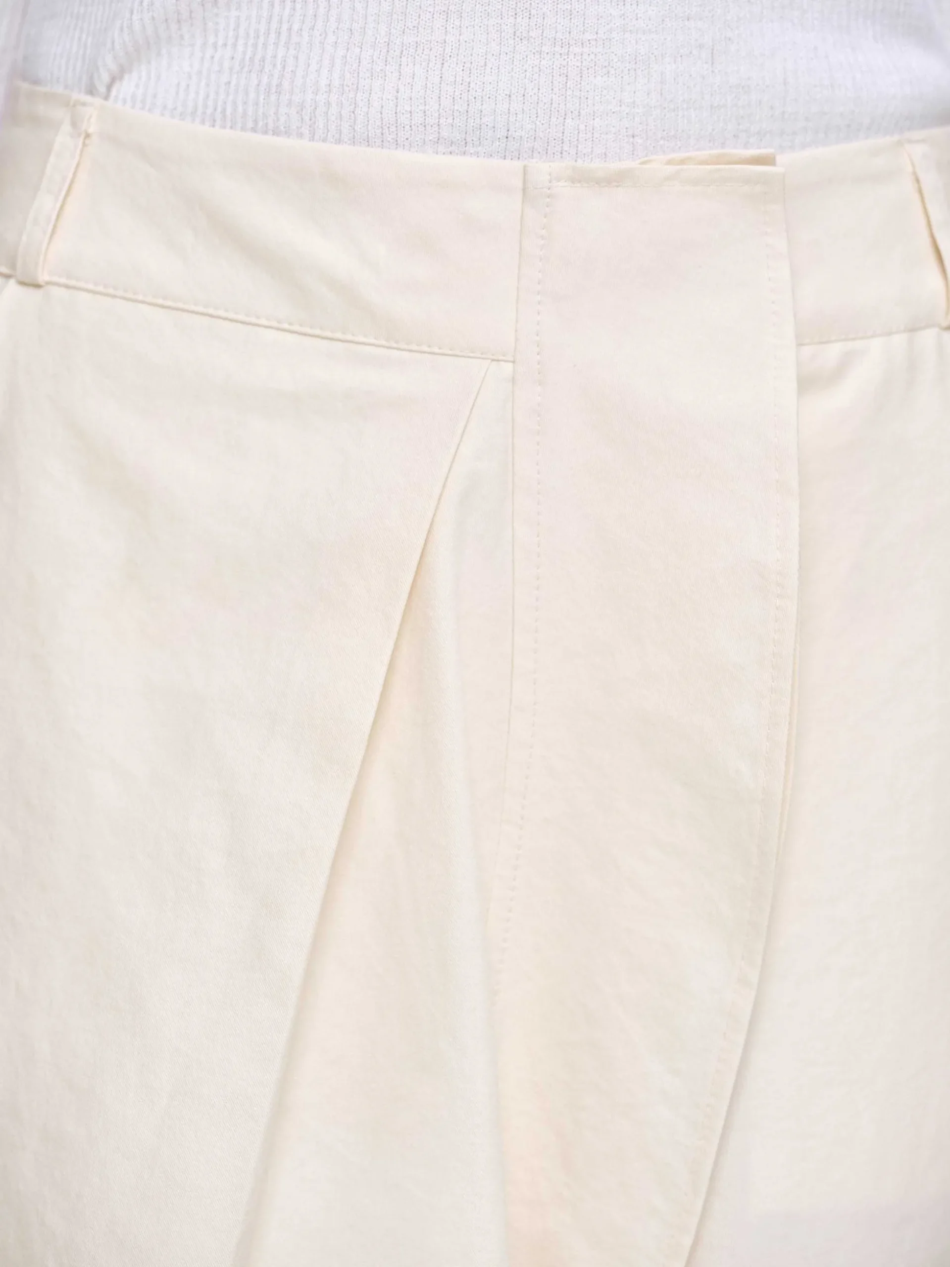 Women Source Unknown Clothing-Wrapped Cotton Shorts, Almond