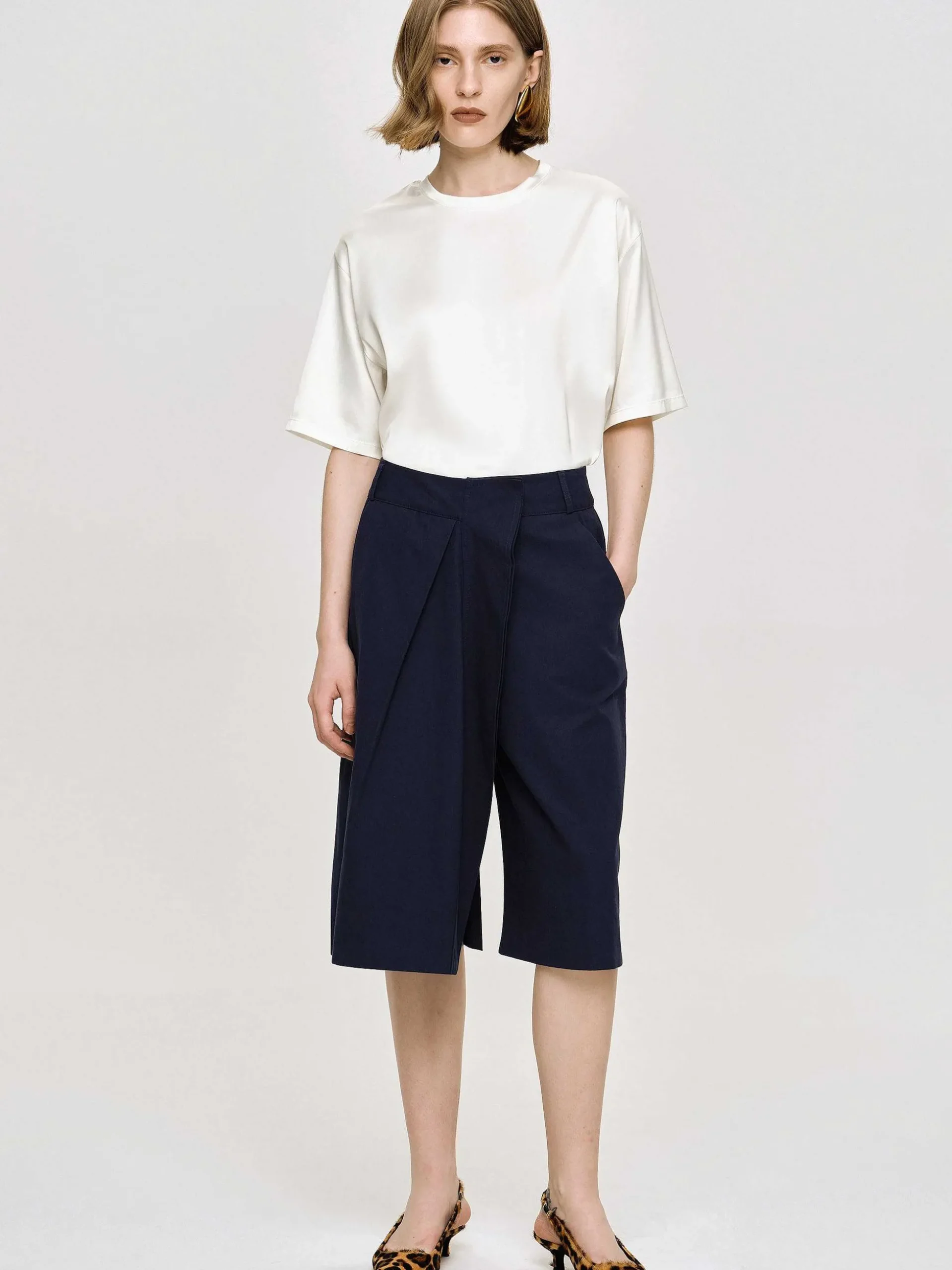 Women Source Unknown Clothing-Wrapped Cotton Shorts, Navy